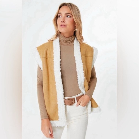 Hyacinth House Jackets & Blazers - Tan and White Shearling Vest
